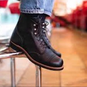 Unisex Redwing Iron Ranger Casual Boots